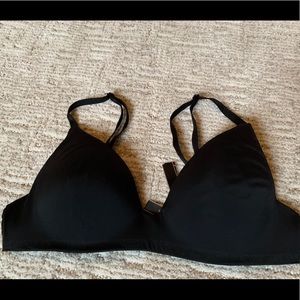 32B Wireless Black Bra